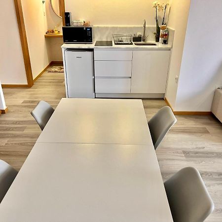 Charming Studio Apartment In Повуа-де-Варзін Екстер'єр фото